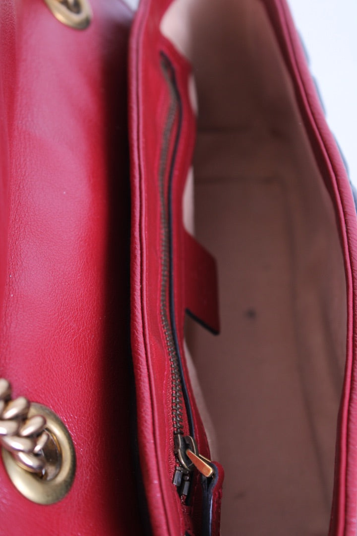 Gucci GG Marmont Quilted Flap Bag Black/ Red