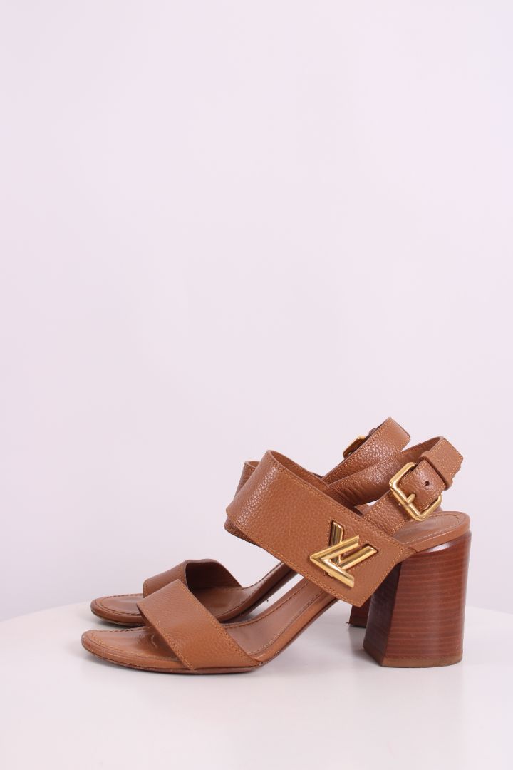 Louis Vuitton Horizon Block Heels Tan 39