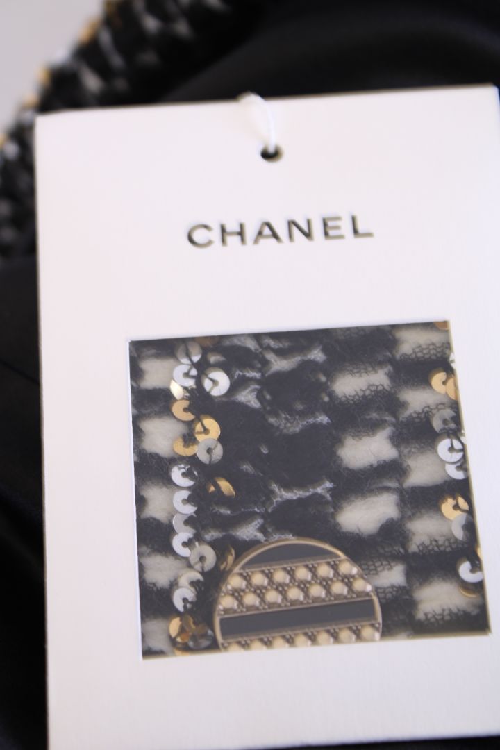 Chanel Runway Tweed Jacket Black 38
