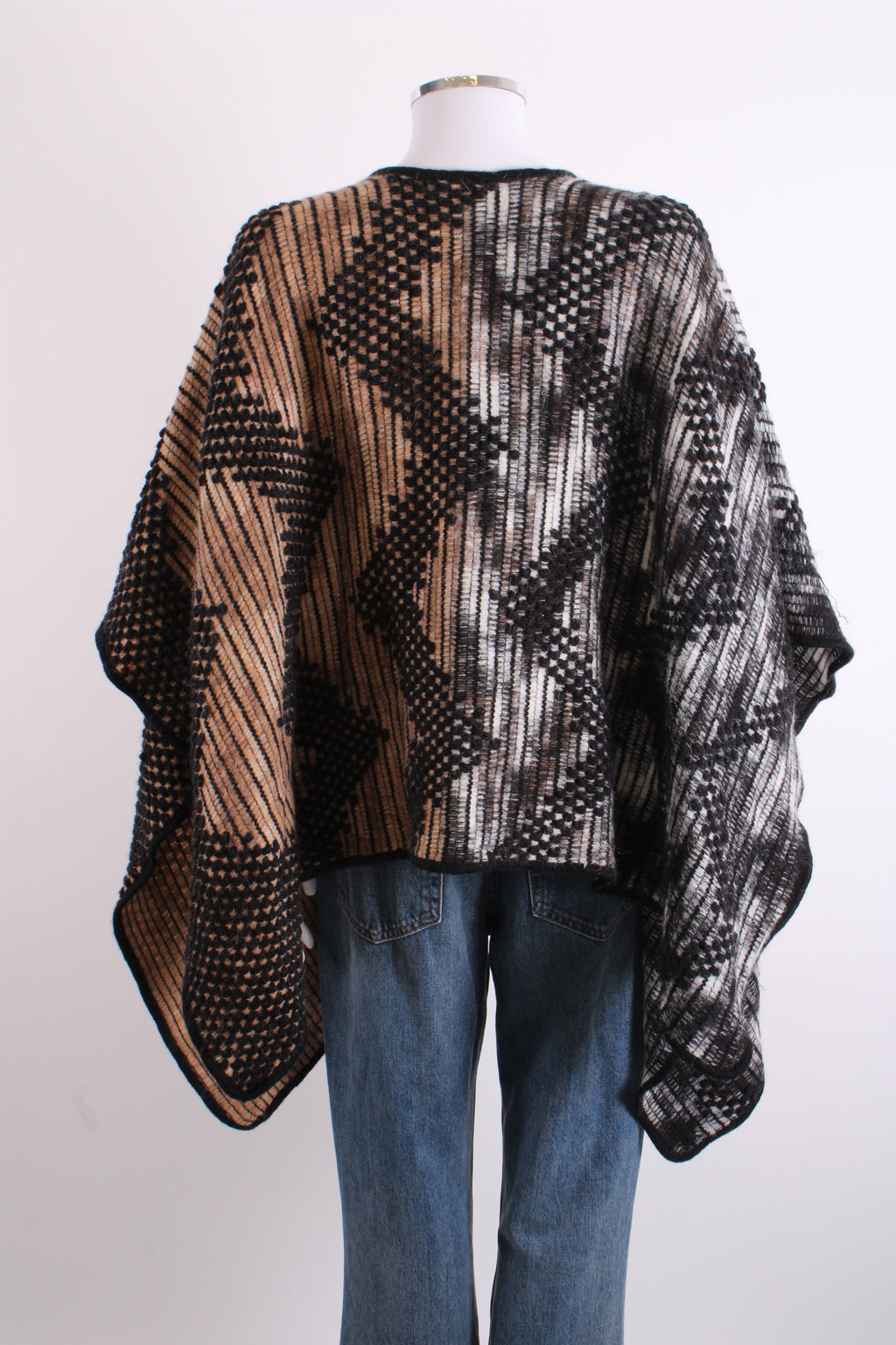 Missoni Poncho knitted brown/black patterend One Size