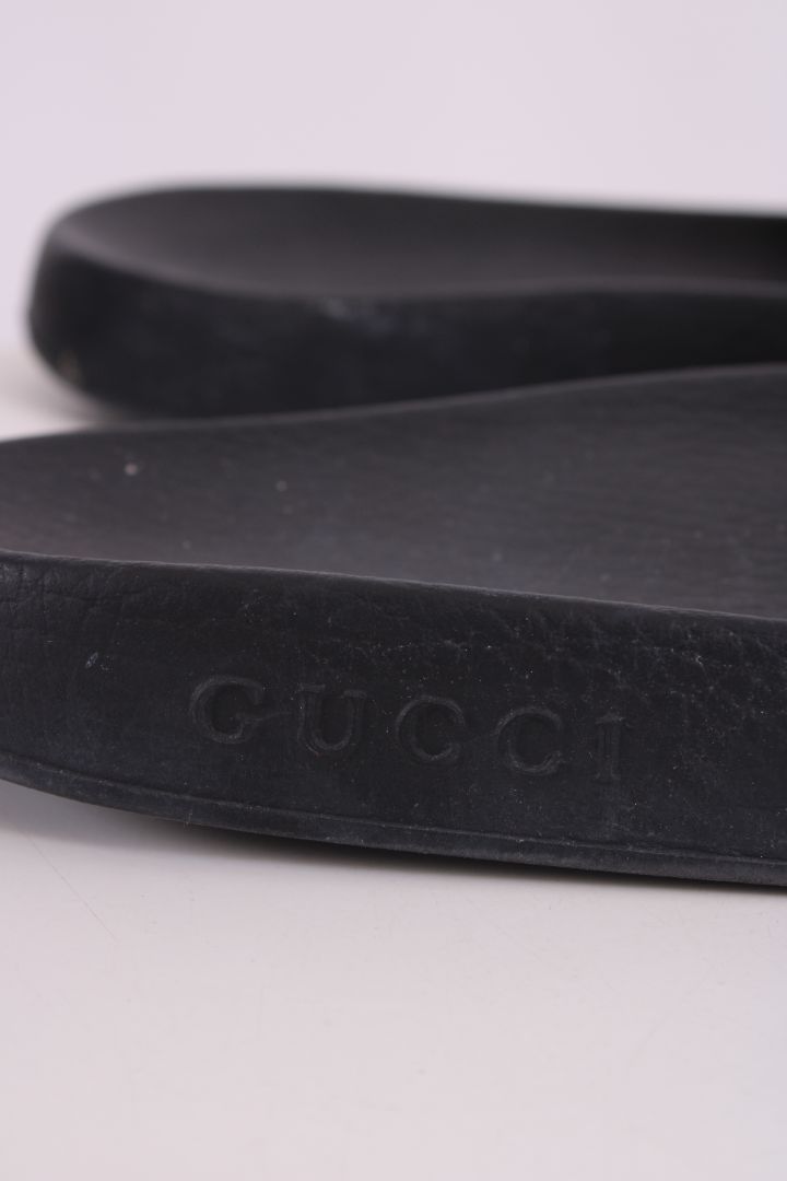 Gucci GG Rubber Sliders Black 7