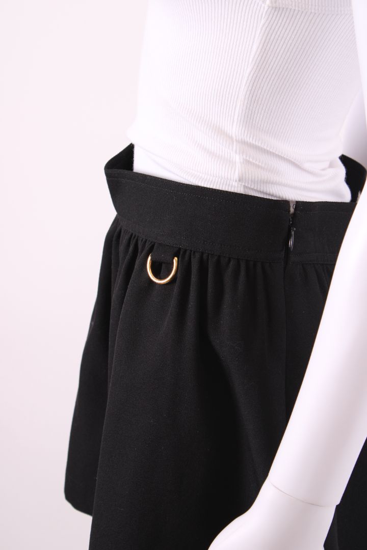 Givenchy Ring Detail Shorts Black 10