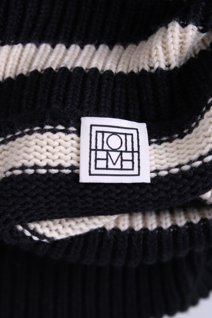 Toteme Signature Stripe Jumper Black/ Cream M