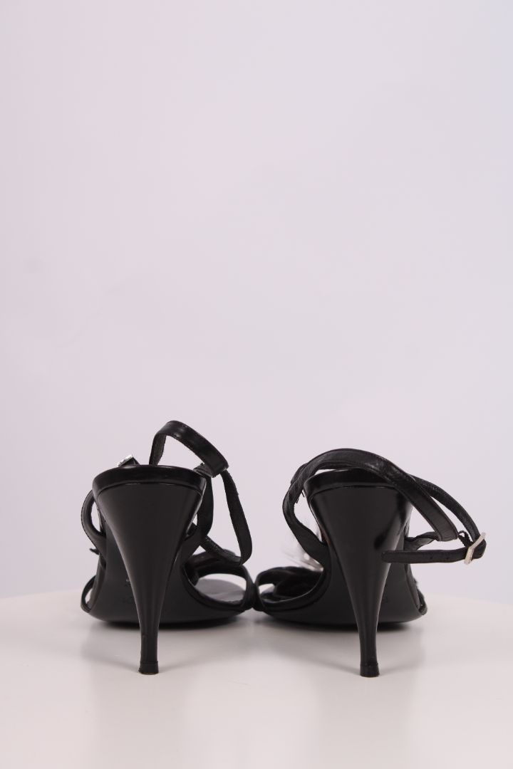 Fendi Feather Flower heel sandals Black 39