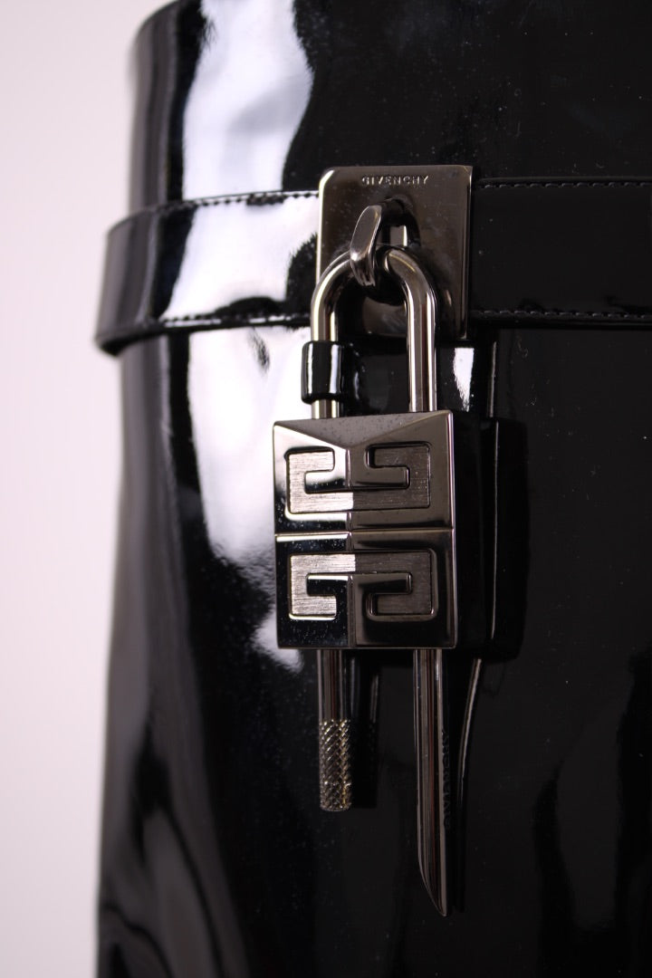 Givenchy boots kneehigh rubber Black 37