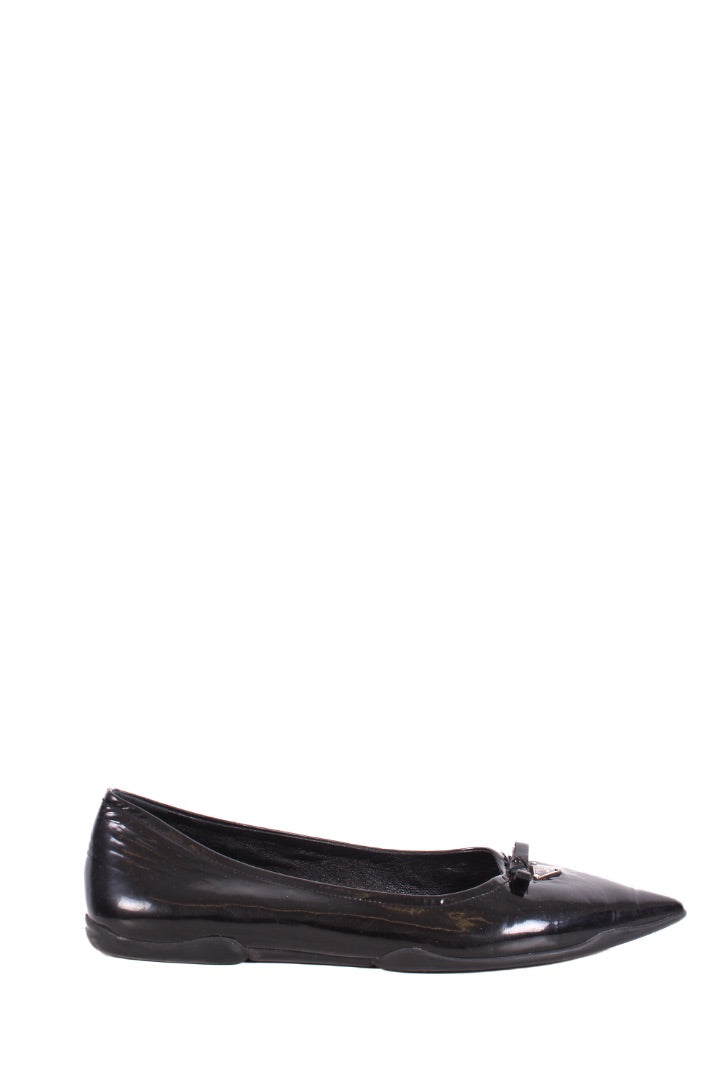 Prada Patent Flat Shoes Black 40.5