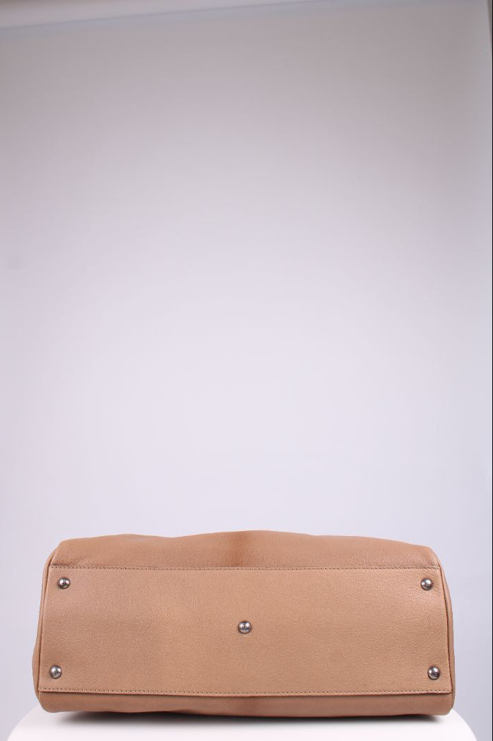 Fendi Peekaboo Tote Bag Beige
