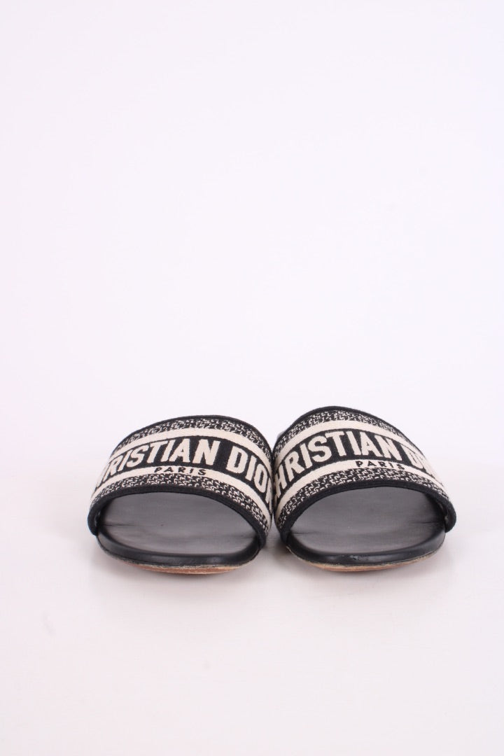 Dior Dway Embroidered Slide Black/ Cream 38