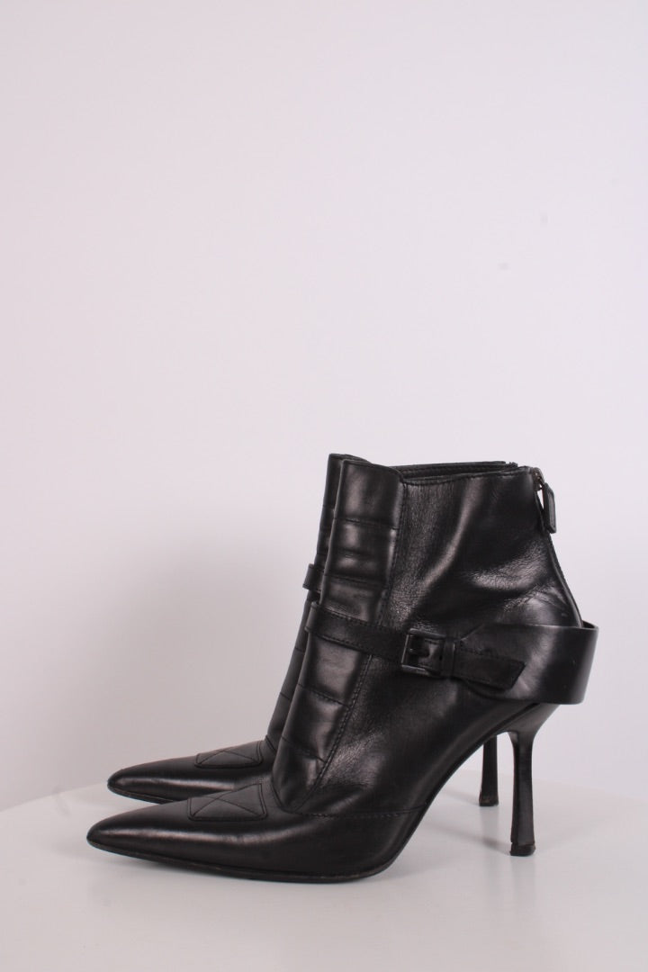Gucci Ankle Boot Heels Black 5.5