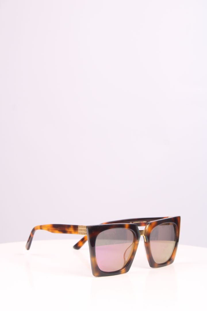 IRRESISTOR Sunglasses Tortoiseshell