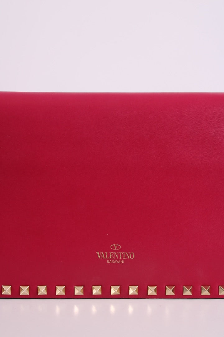 Valentino Rockstud Clutch Pink