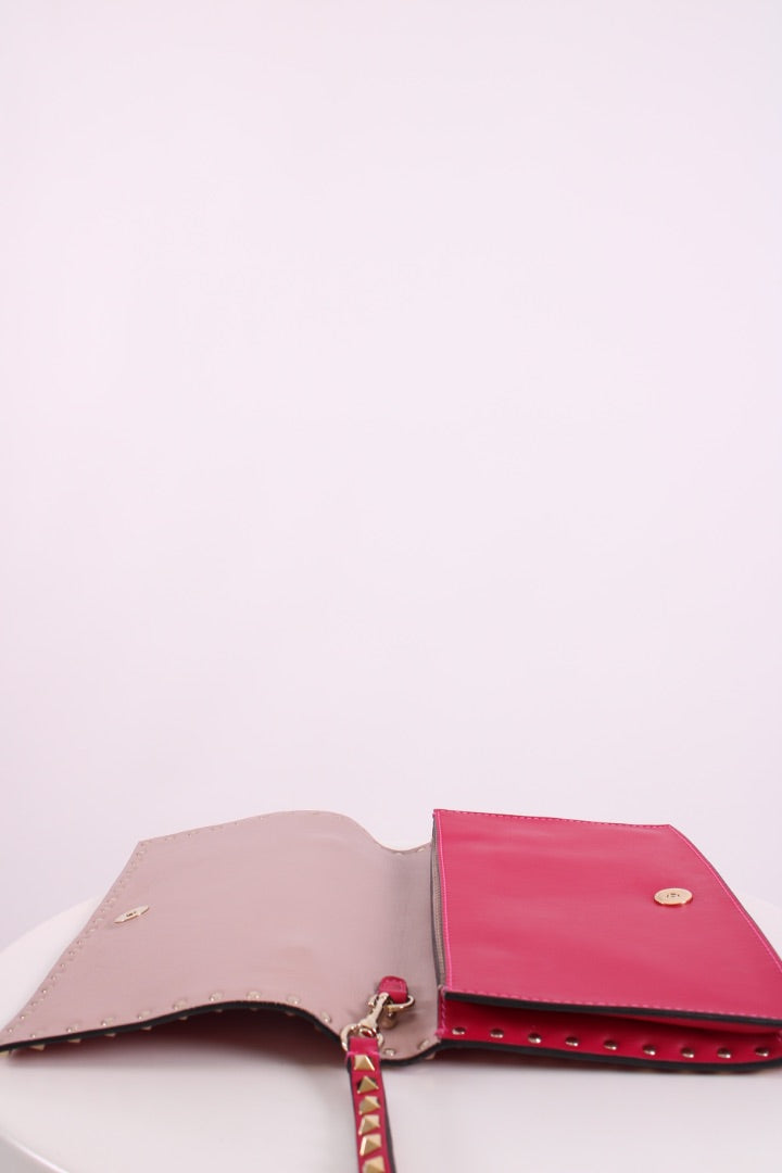 Valentino Rockstud Clutch Pink