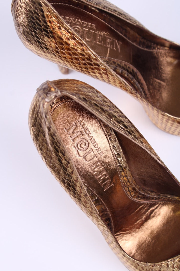 Alexander McQueen Gold Skull peep toe heels Gold 38.5