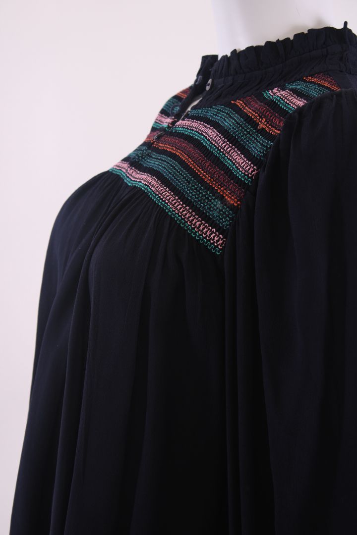 WYSE L/S Embroidered Blouse Navy 10