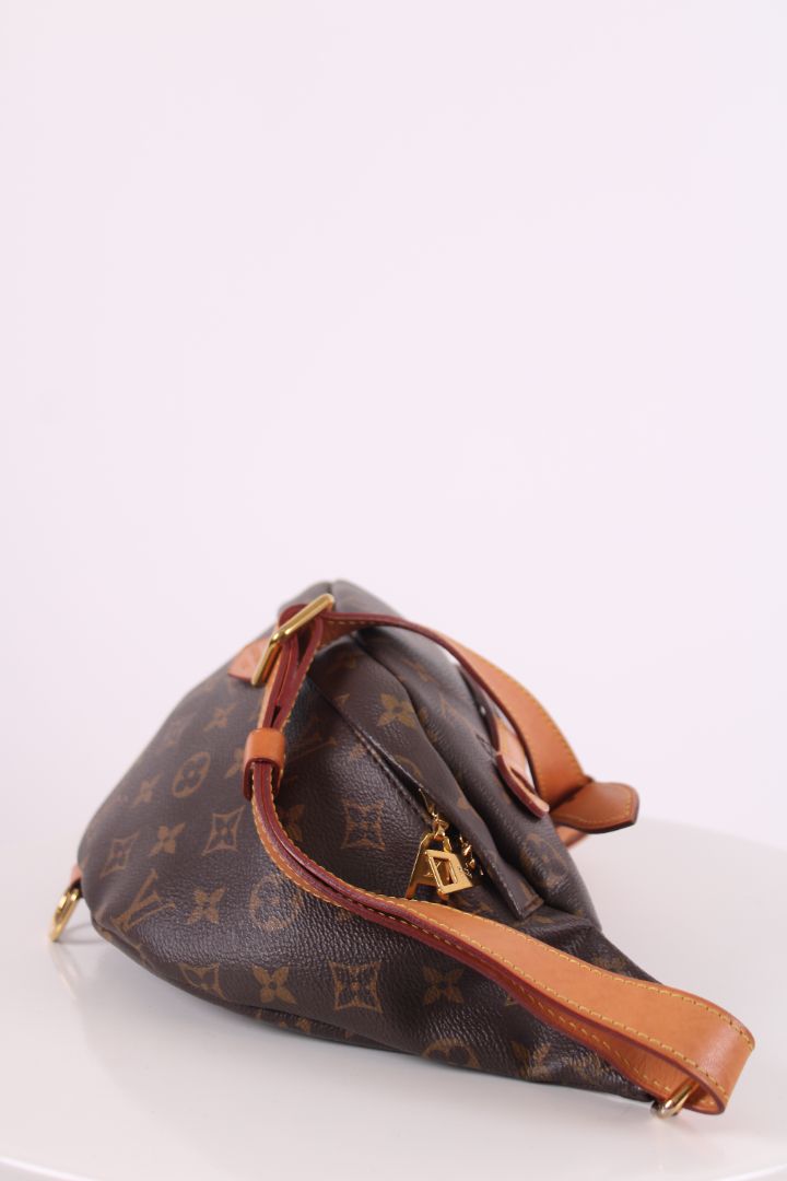 Louis Vuitton Monogram Bum Bag Brown/ Tan