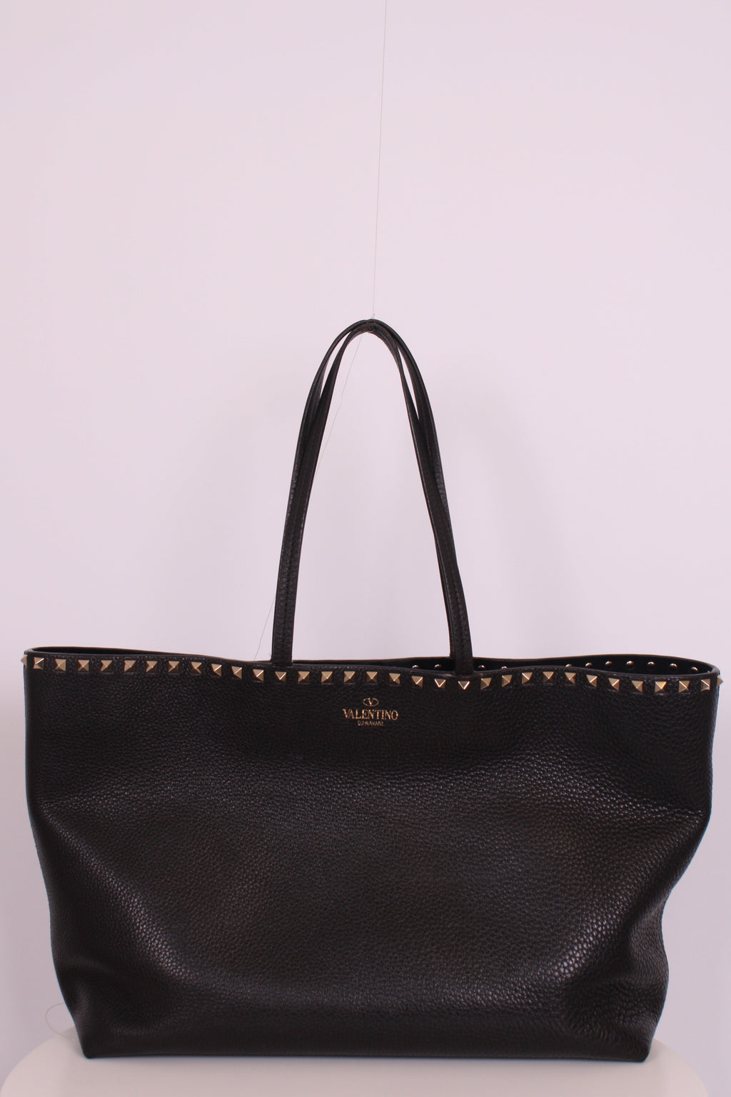 Valentino Rockstud tote black grained large