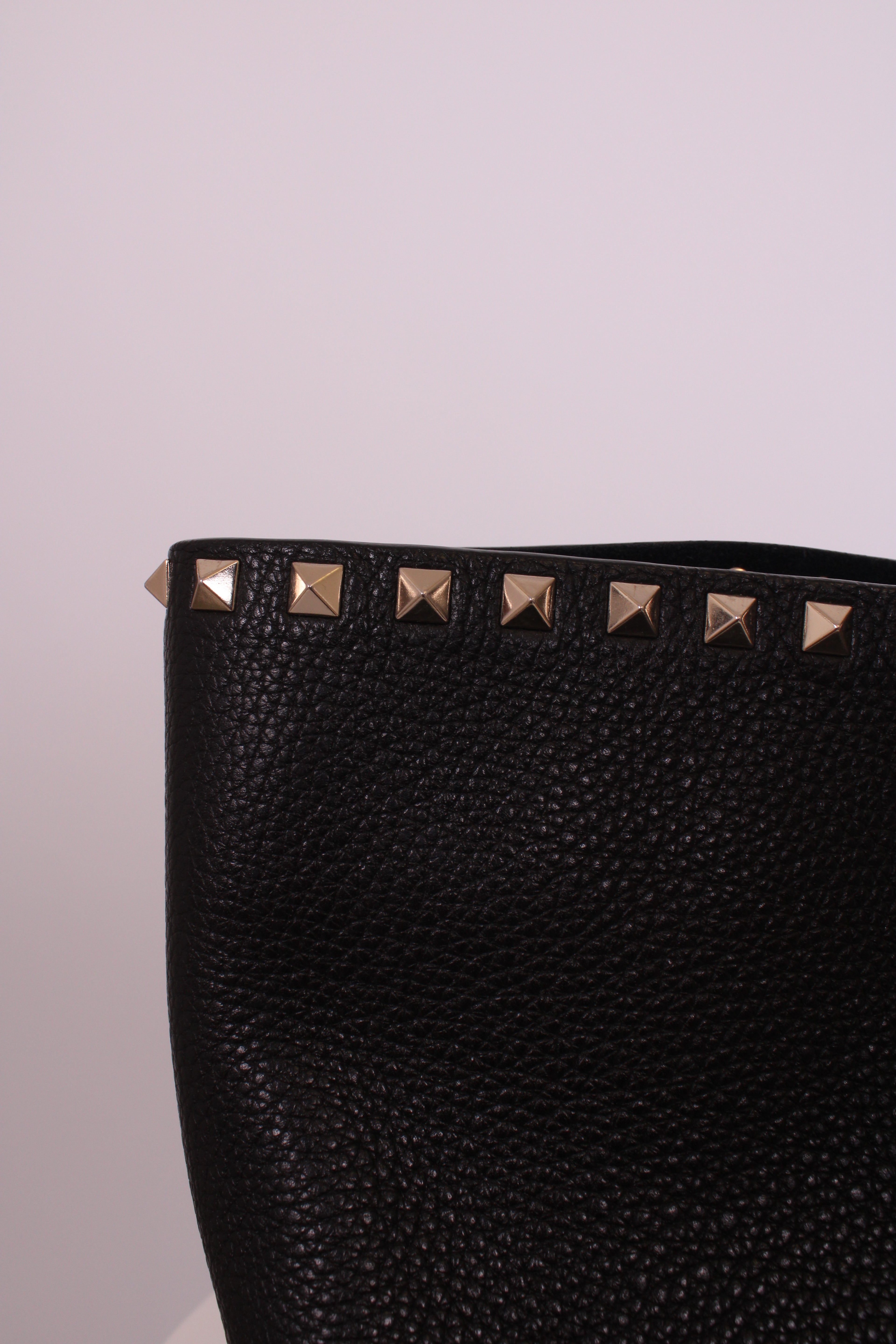 Valentino Rockstud tote black grained large