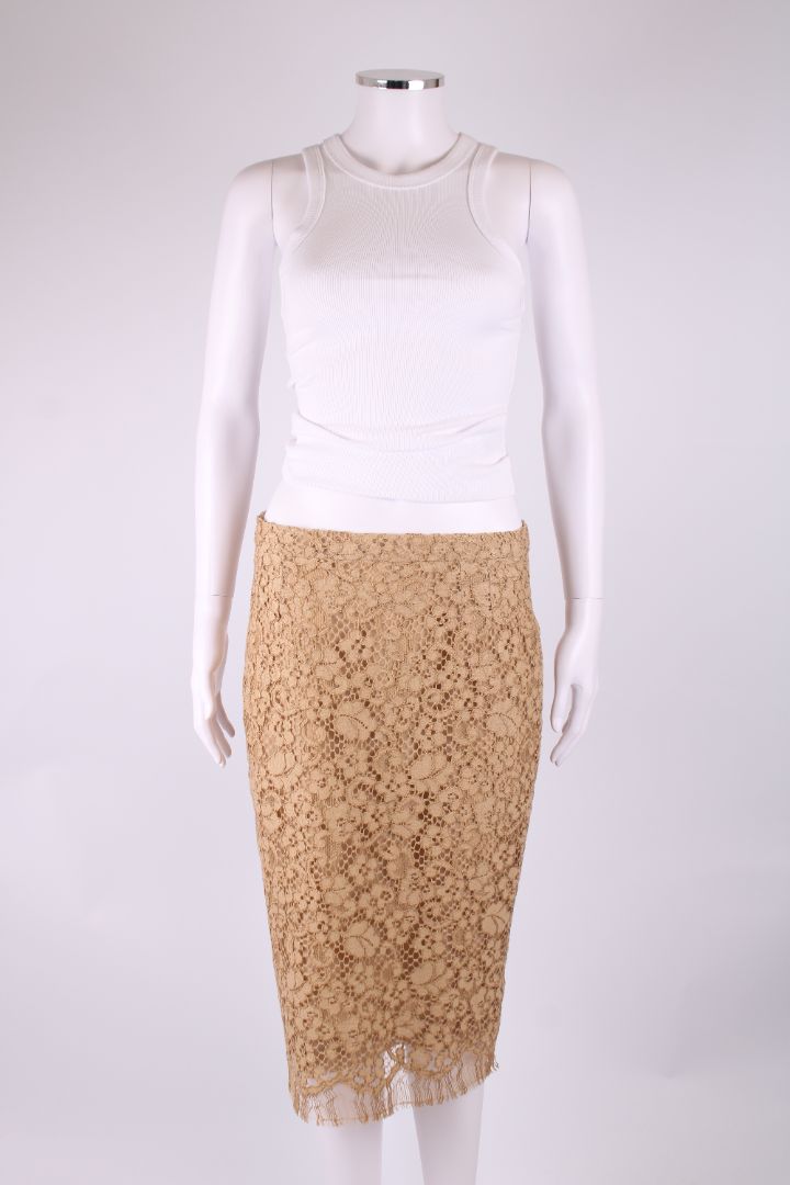 Dolce & Gabbana Lace Skirt Beige M