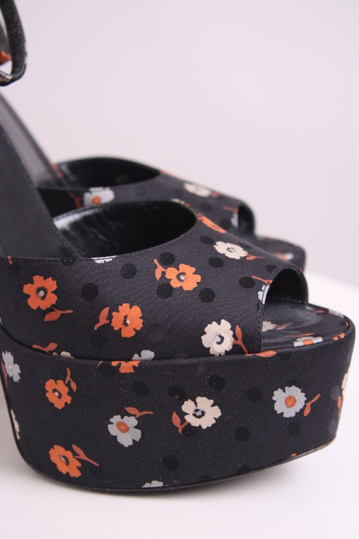 Saint Laurent Shoes Black 38