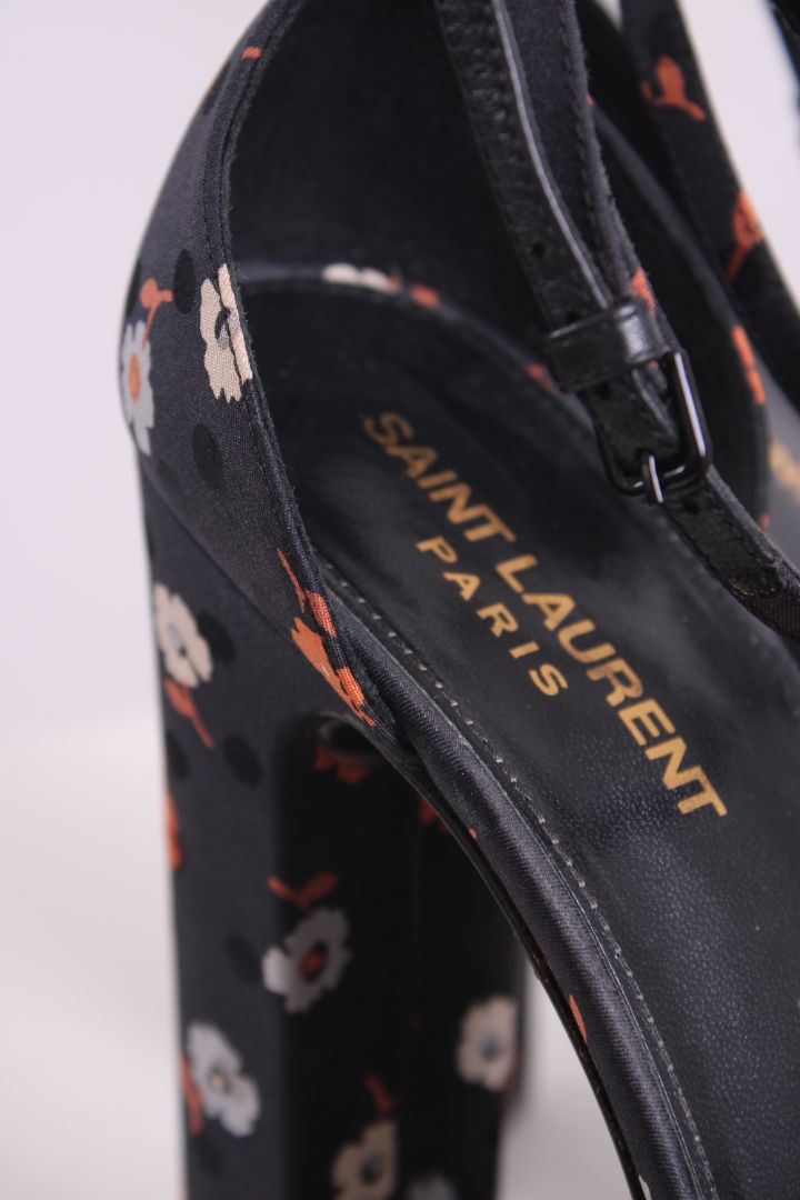 Saint Laurent Shoes Black 38