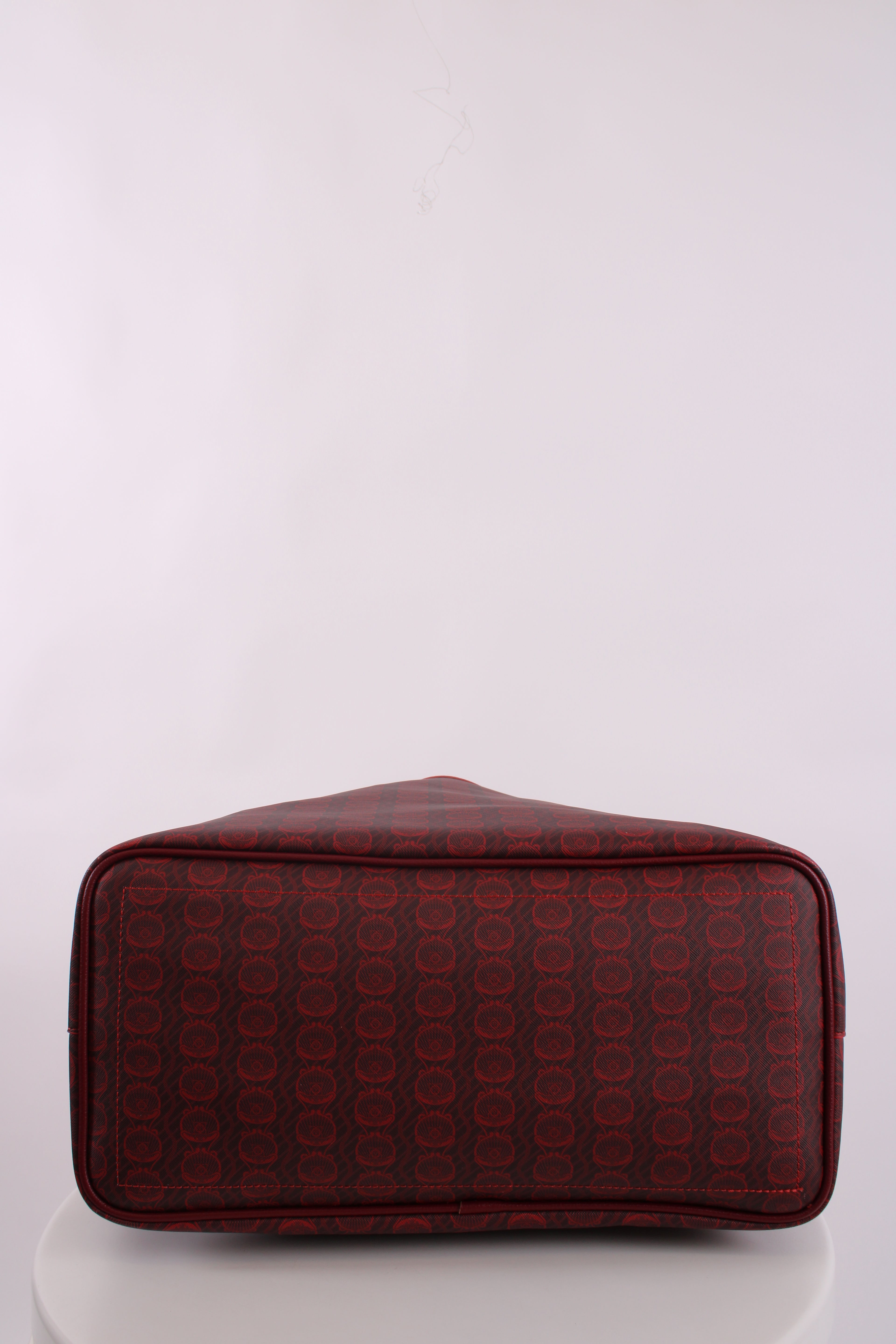 Frost The Chakra Tote Bag Cherry