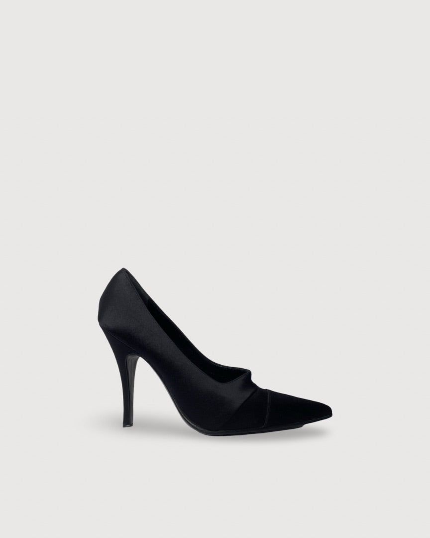 Chanel Court Heels Black 37