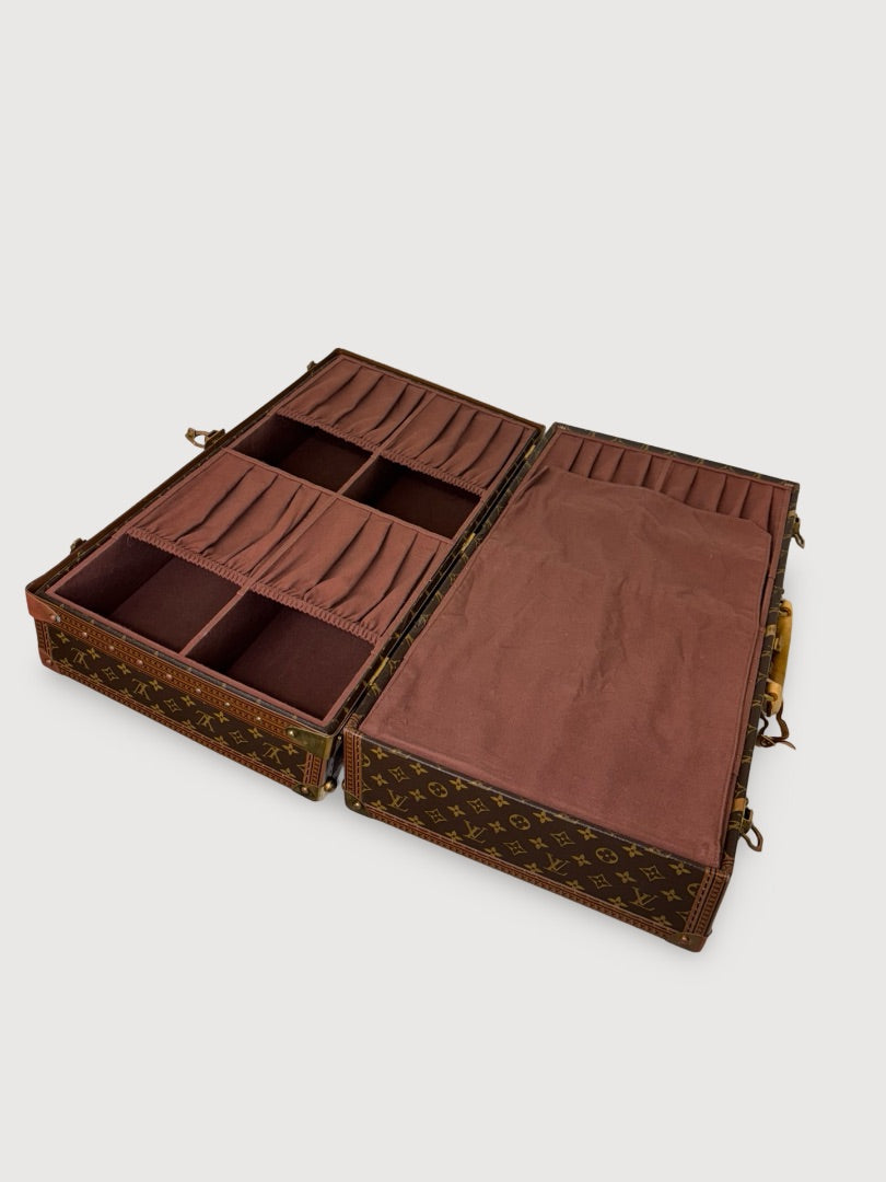 Brown Louis Vuitton Luggage, Alzer Shoe Trunk