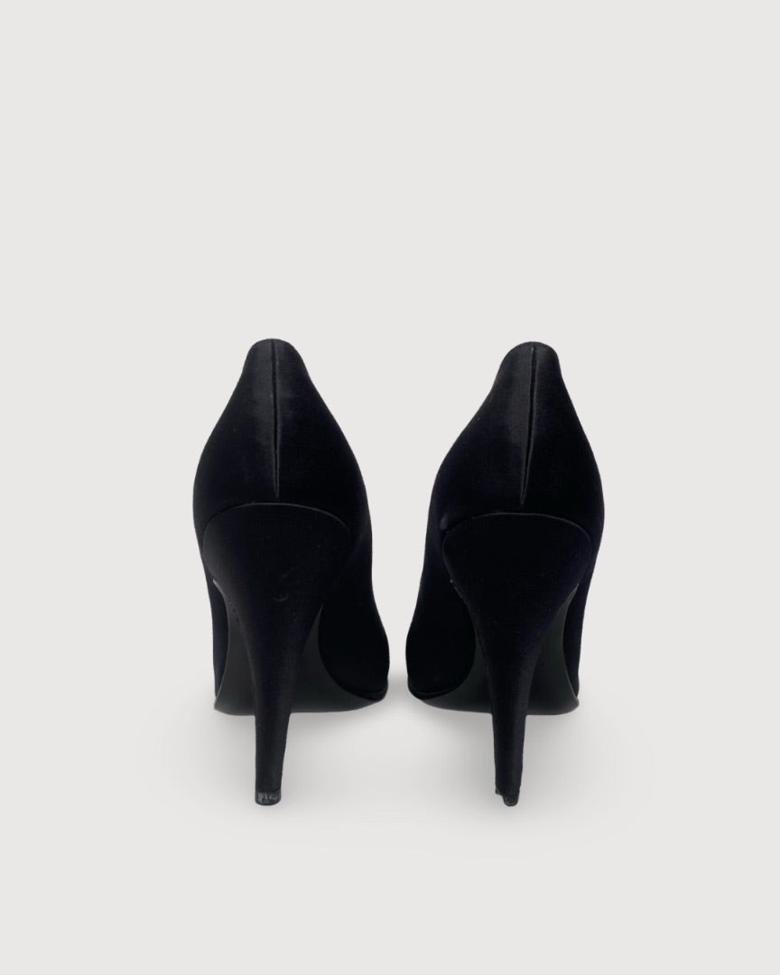 Chanel Court Heels Black 37