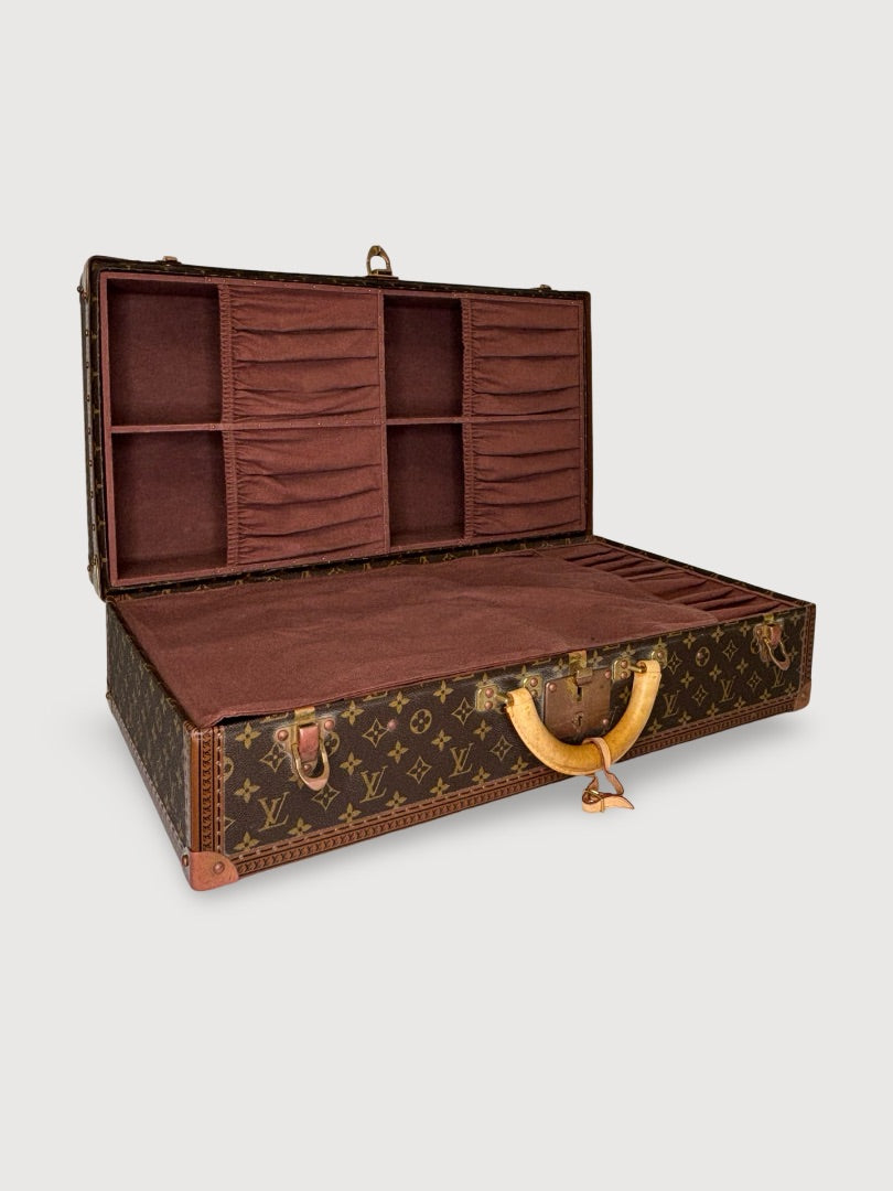 Brown Louis Vuitton Luggage, Alzer Shoe Trunk