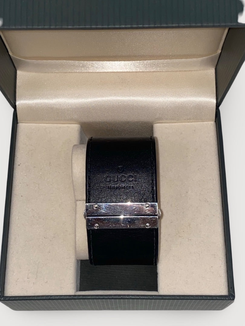 Black / Silver Gucci Watch