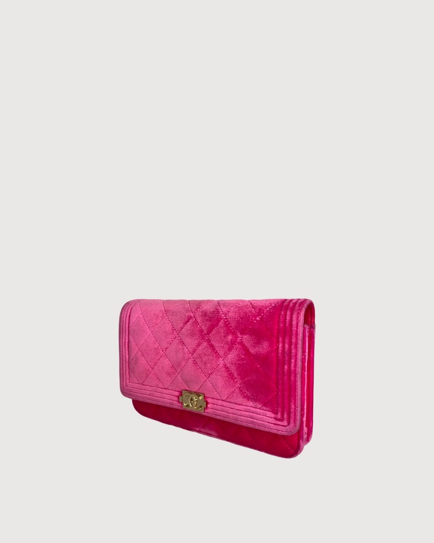 Pink Chanel Wallet on Chain